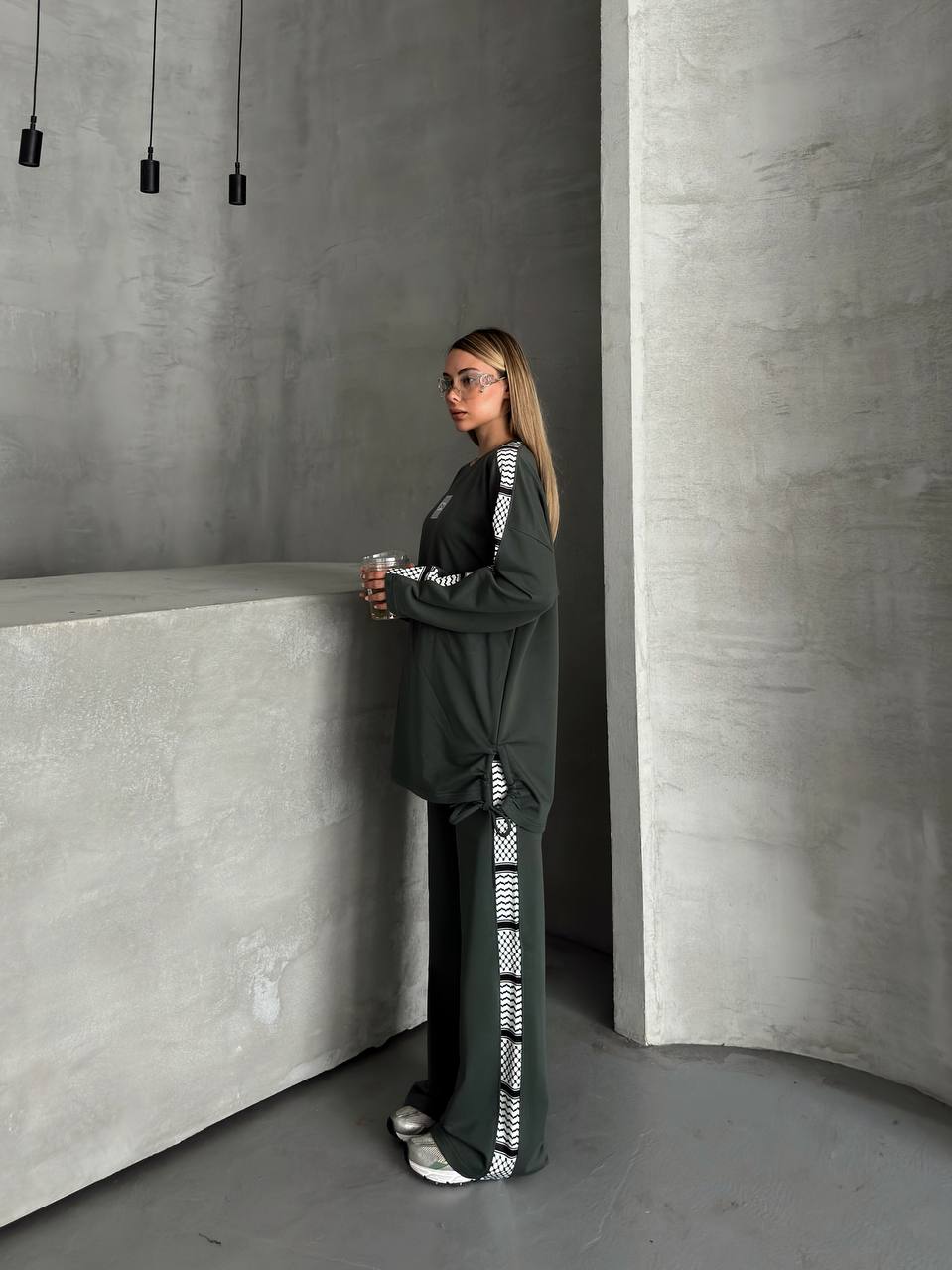 طقم وطن 01 من ام اند تي - متجر عالم آرڤا للملابس والهدايا طقم وطن 01 من ام اند تي