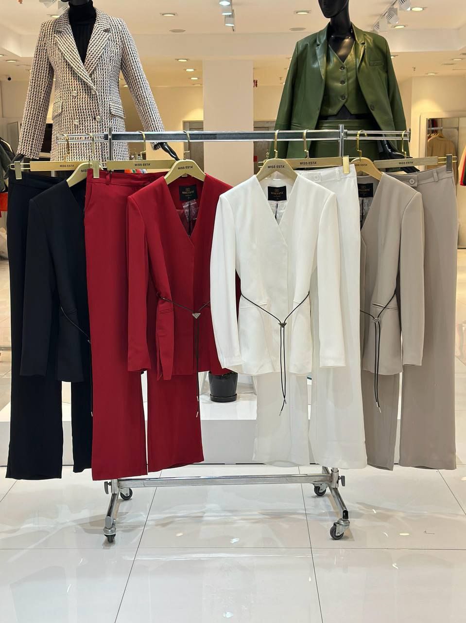 طقم بنطلون سبور شيت 002 - متجر عالم آرڤا للملابس والهدايا طقم بنطلون سبور شيت 002