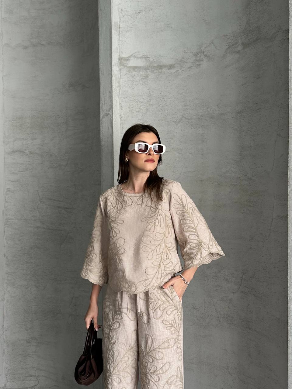 طقم بنطلون لينن 01 من ام اند تي - متجر عالم آرڤا للملابس والهدايا طقم بنطلون لينن 01 من ام اند تي