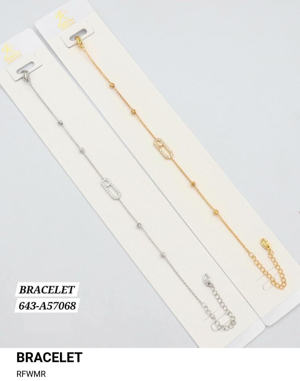 سوار 'الوصلة المضيئة' - إكسسوار يعكس شخصيتك الفريدة - متجر عالم آرڤا للملابس والهدايا سوار 'الوصلة المضيئة' - إكسسوار يعكس شخصيتك الفريدة