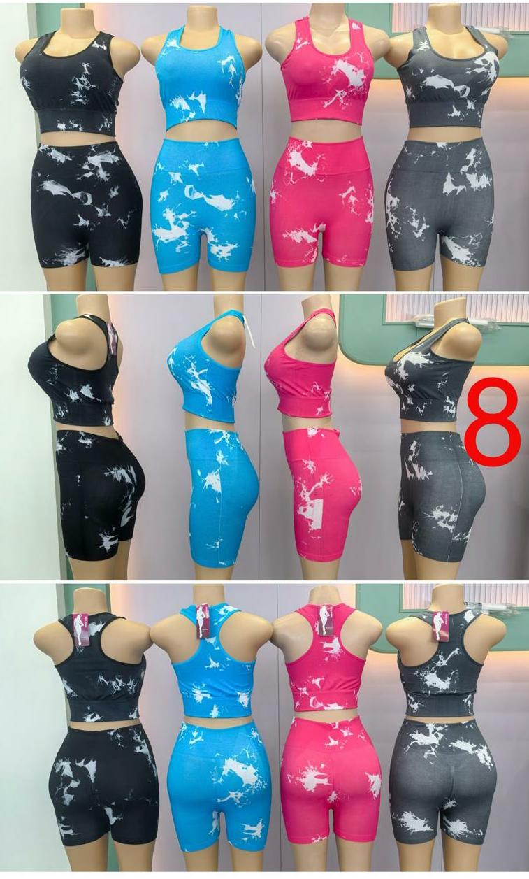 طقم شورت وتوب رياضي "ألترا فيت" - الأداء والأناقة - متجر عالم آرڤا للملابس والهدايا طقم شورت وتوب رياضي "ألترا فيت" - الأداء والأناقة